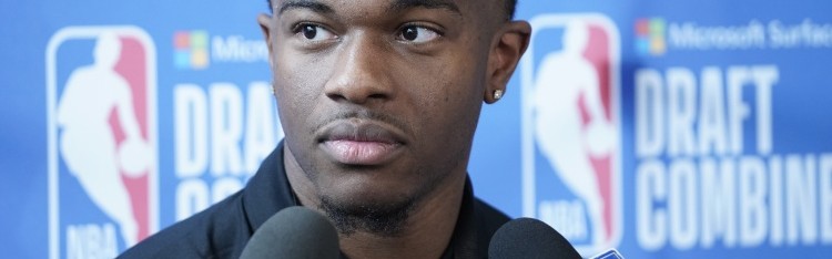 世界杯手机直播app下载-没忍住？利德尔半场8中6砍生涯最高17分 出场时间首发里最少