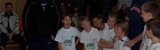 世界杯客户端更新说明-【人物】德拉季奇眼中的东契奇：从球童到MVP候选人