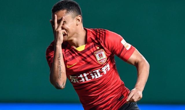 中超争冠组综述：争冠三雄均告捷 国安取胜焦点战