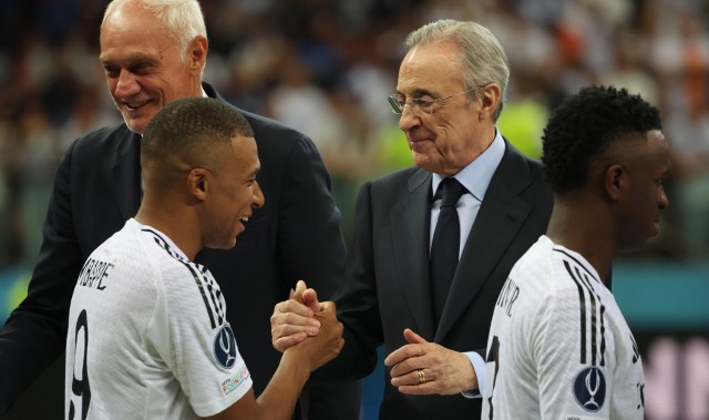 世界杯高清赛事平台-清洗？每体：老佛爷告知皇马更衣室，除姆巴佩和裤袜没人是非卖品